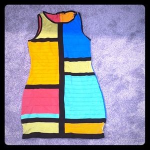 Colorblock Fitted Mini Dress! Head turner! ❤️❤️